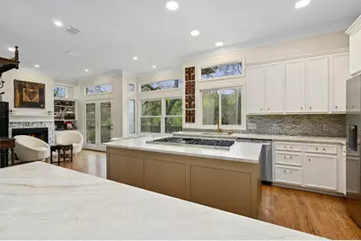 2712 Hillview Green Lane, Austin, TX 78703 - Photo 14