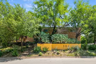 304 E 33rd St, Austin, TX 78705 - Photo 1