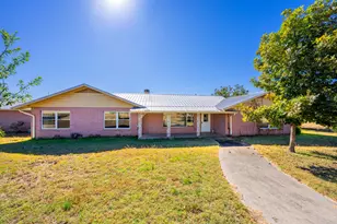 88 Oak Alley, Kerrville, TX 78028 - Photo 2