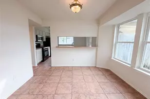 1301 Pitcairn Dr, Pflugerville, TX 78660 - Photo 6