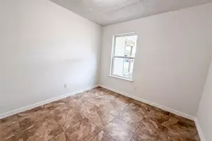 1301 Pitcairn Dr, Pflugerville, TX 78660 - Photo 4