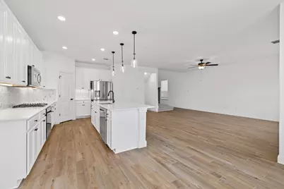 240 Harbors Lane, Leander, TX 78641 - Photo 14