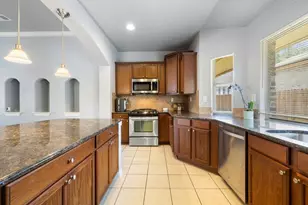 212 Lismore St, Hutto, TX 78634 - Photo 22