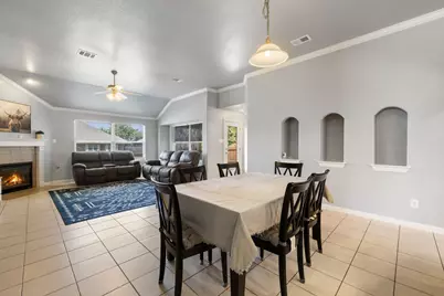 212 Lismore Street, Hutto, TX 78634 - Photo 18