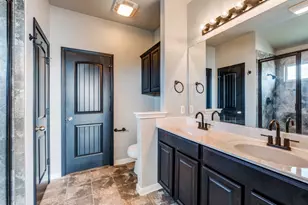 306 Oak Creek Way, New Braunfels, TX 78130 - Photo 18