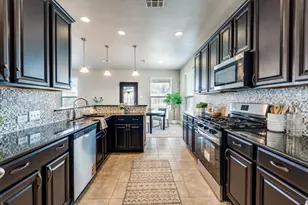 306 Oak Creek Way, New Braunfels, TX 78130 - Photo 16