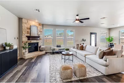 306 Oak Creek Way, New Braunfels, TX 78130 - Photo 12