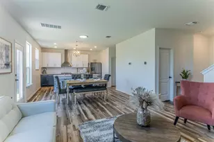 728 Bailey Park Dr, Jarrell, TX 76537 - Photo 8