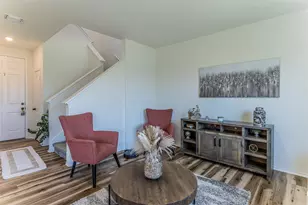 728 Bailey Park Dr, Jarrell, TX 76537 - Photo 30