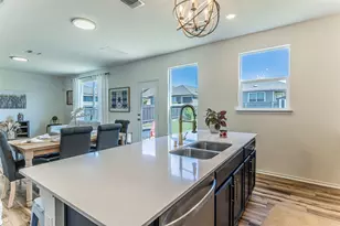 728 Bailey Park Dr, Jarrell, TX 76537 - Photo 4