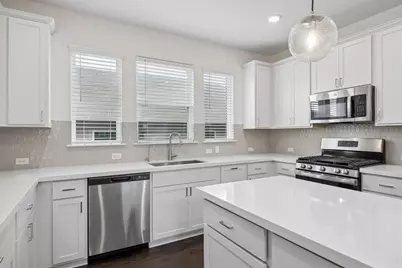 6407 Rounded Pebble Lane, Buda, TX 78610 - Photo 10