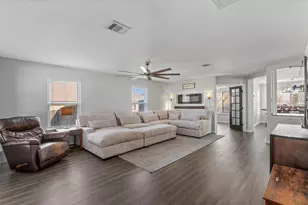 19629 San Chisolm Dr, Round Rock, TX 78664 - Photo 2