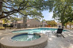 2001 Parker Ln, Austin, TX 78741 - Photo 32