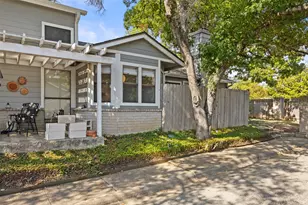 2001 Parker Ln, Austin, TX 78741 - Photo 28