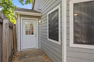 2001 Parker Ln, Austin, TX 78741 - Photo 26