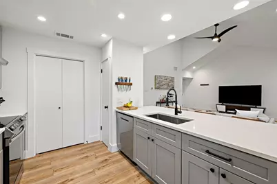 2001 Parker Lane #101, Austin, TX 78741 - Photo 10