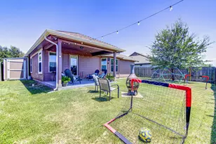 17524 Bridgefarmer Blvd, Pflugerville, TX 78660 - Photo 28