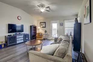 17524 Bridgefarmer Blvd, Pflugerville, TX 78660 - Photo 12