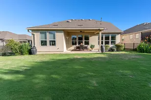 215 Hanging Star Ln, Georgetown, TX 78633 - Photo 38