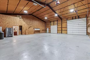 300 Co Rd 407, Spicewood, TX 78669 - Photo 20