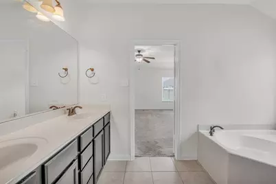 1181 Violet Lane, Kyle, TX 78640 - Photo 14