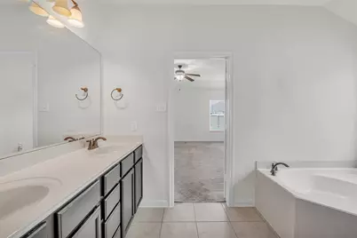 1181 Violet Lane, Kyle, TX 78640 - Photo 14
