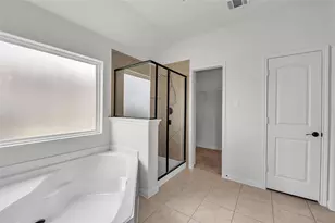 1181 Violet Ln, Kyle, TX 78640 - Photo 12