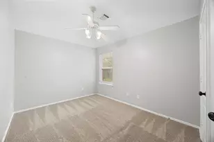 119 Aguilar Dr, Hutto, TX 78634 - Photo 22