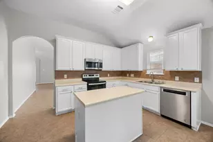 119 Aguilar Dr, Hutto, TX 78634 - Photo 12