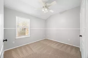 119 Aguilar Dr, Hutto, TX 78634 - Photo 24