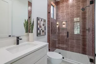 2411 McCall Rd, Austin, TX 78703 - Photo 8