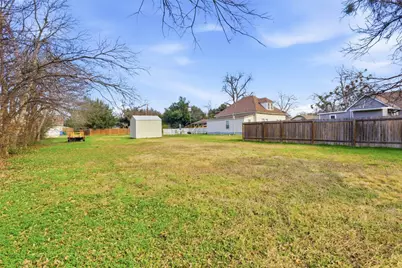 1725 Prather Street, Taylor, TX 76574 - Photo 10