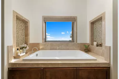 8040 Carlton Ridge Cove, Austin, TX 78738 - Photo 20