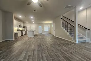 8721 Whitter Dr, Austin, TX 78747 - Photo 10