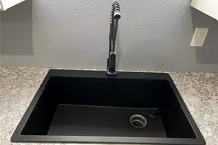 118 Peace Pipe, Smithville, TX 78957 - Photo 6