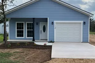 118 Peace Pipe, Smithville, TX 78957 - Photo 1