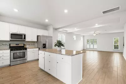 5913-B Charles Merle Drive #16, Austin, TX 78747 - Photo 6