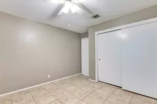 10801 Lanshire Dr, Austin, TX 78758 - Photo 12