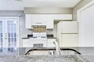 10801 Lanshire Dr, Austin, TX 78758 - Photo 8