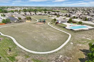 1027 Slight St, New Braunfels, TX 78130 - Photo 36