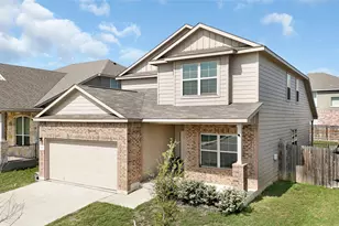 1027 Slight St, New Braunfels, TX 78130 - Photo 1