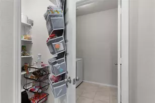 1027 Slight St, New Braunfels, TX 78130 - Photo 8