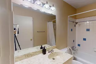 9104 Quail Creek Dr, Austin, TX 78758 - Photo 8