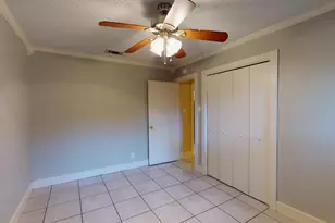 9104 Quail Creek Dr, Austin, TX 78758 - Photo 12