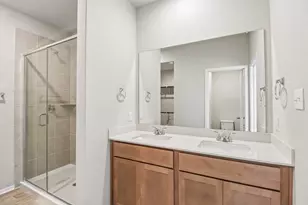 15415 Bonnethead Rd, San Antonio, TX 78245 - Photo 12
