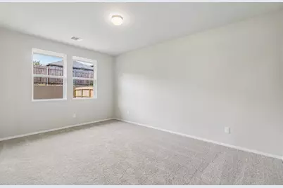 15415 Bonnethead Road, San Antonio, TX 78245 - Photo 10
