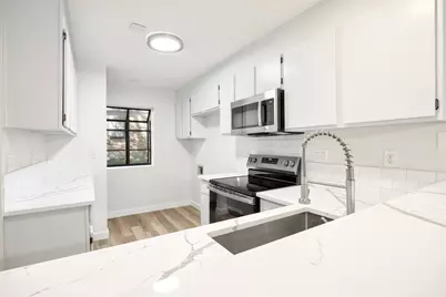 7122 Wood Hollow Drive #29, Austin, TX 78731 - Photo 20