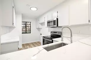 7122 Wood Hollow Dr, Austin, TX 78731 - Photo 20