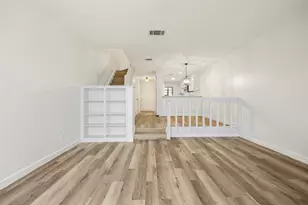 7122 Wood Hollow Dr, Austin, TX 78731 - Photo 28