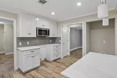 810 Vogel Drive, Lockhart, TX 78644 - Photo 16